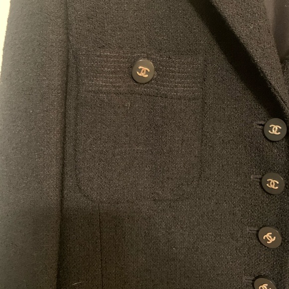 💥SOLD💥Vintage CHANEL wool blazer jacket - Picture 4 of 7